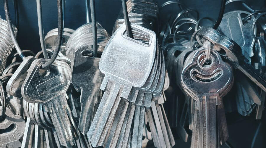 Professional residential roofers in Heidrick, KY